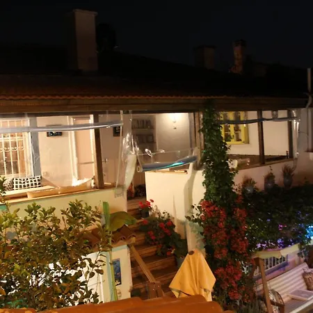 Affittacamere Imerek Stone House 2*